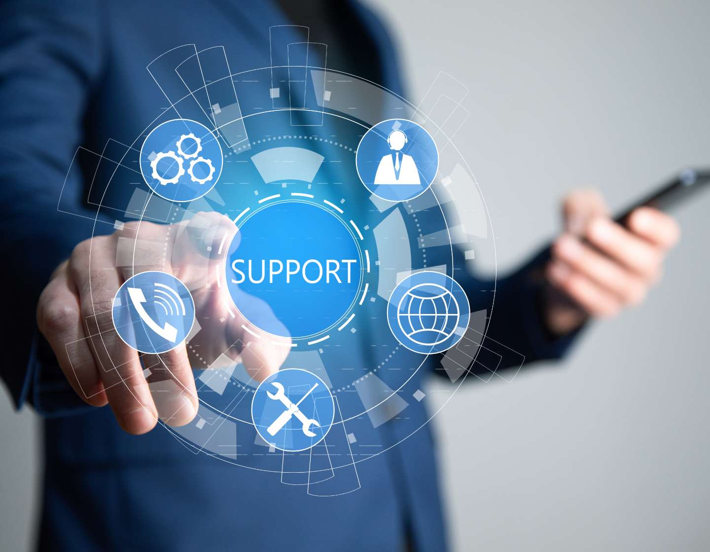 経験豊富な協力企業と最適なサポートを展開