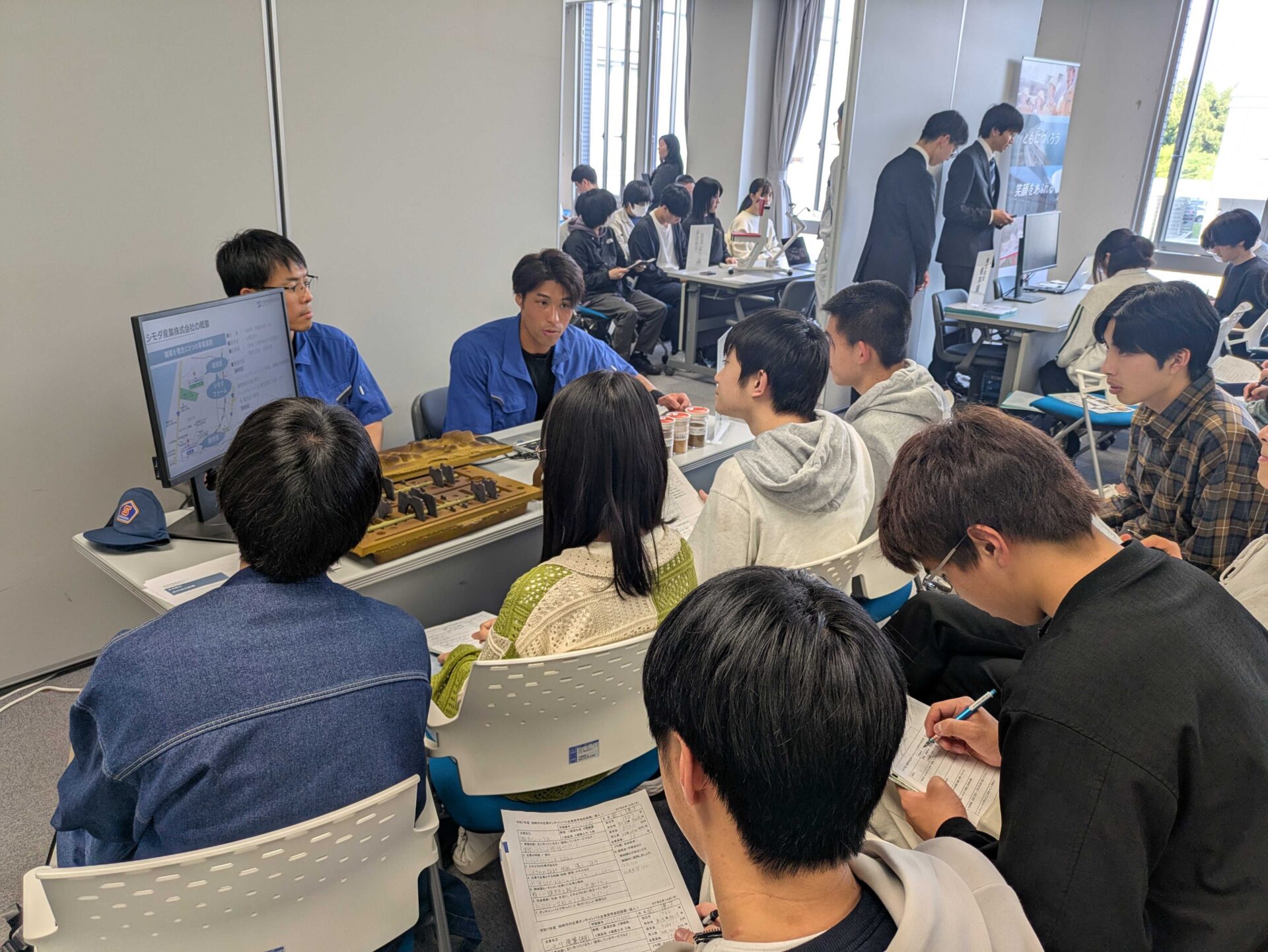 柏崎の未来を担う若者たちと出会う——新潟工科大学「柏崎市内企業オンキャンパス企業見学会」