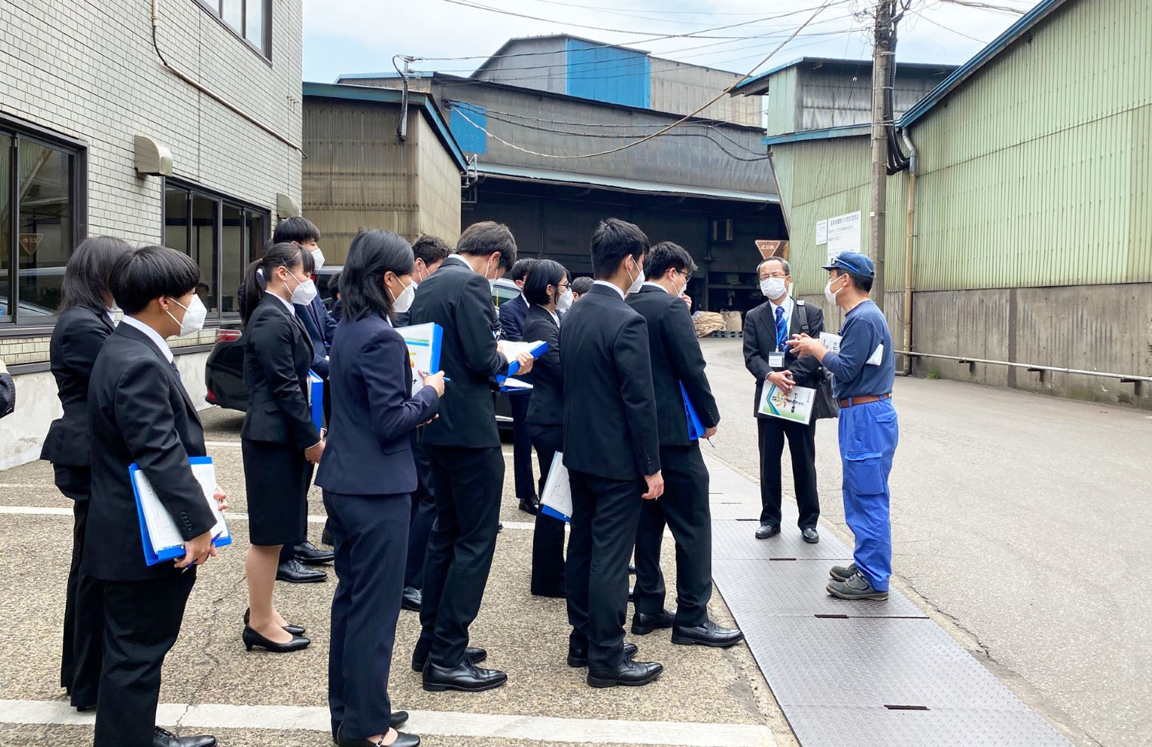 出雲崎高校の方々が会社見学にお見えになりました