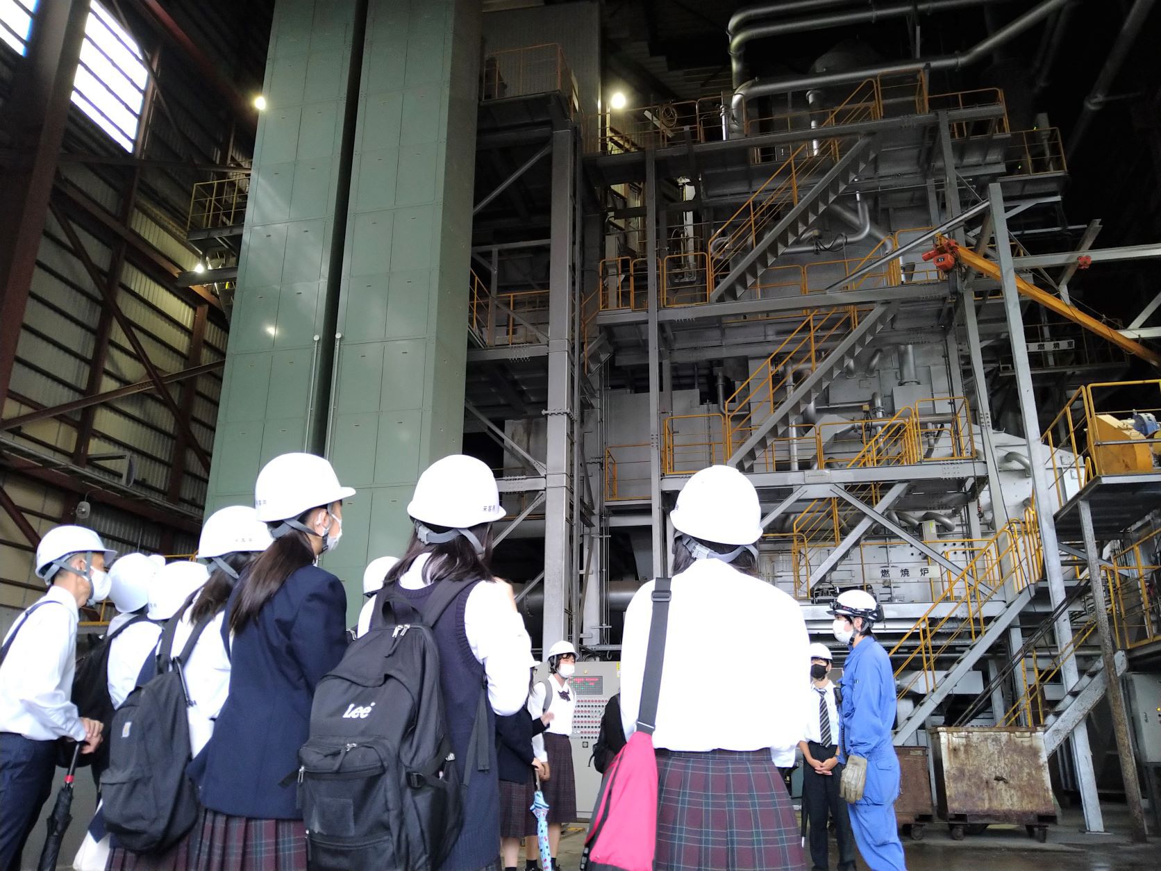 柏崎総合高校1年生の方々が会社見学にお見えになりました