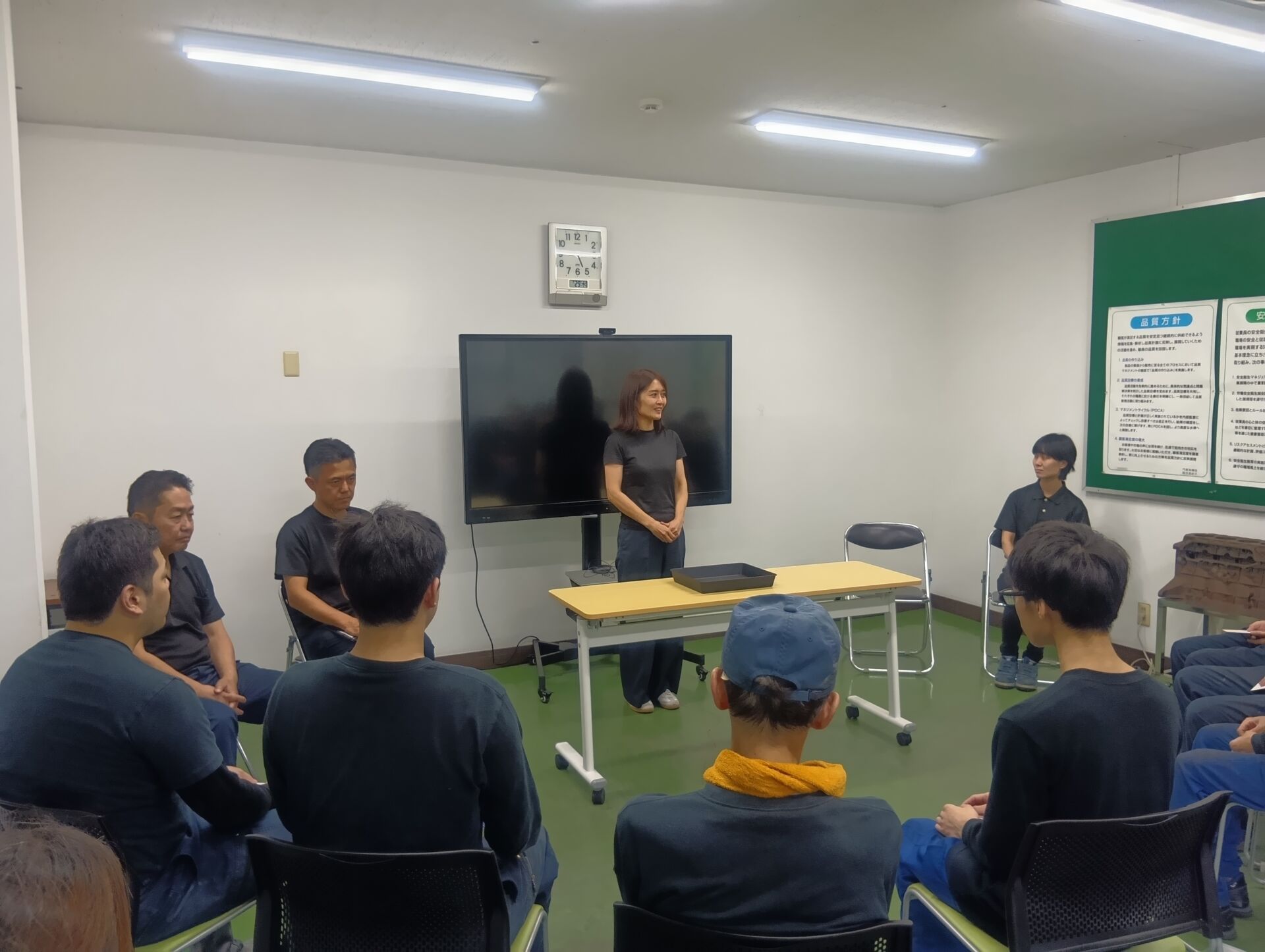 労働安全標語表彰式を開催しました